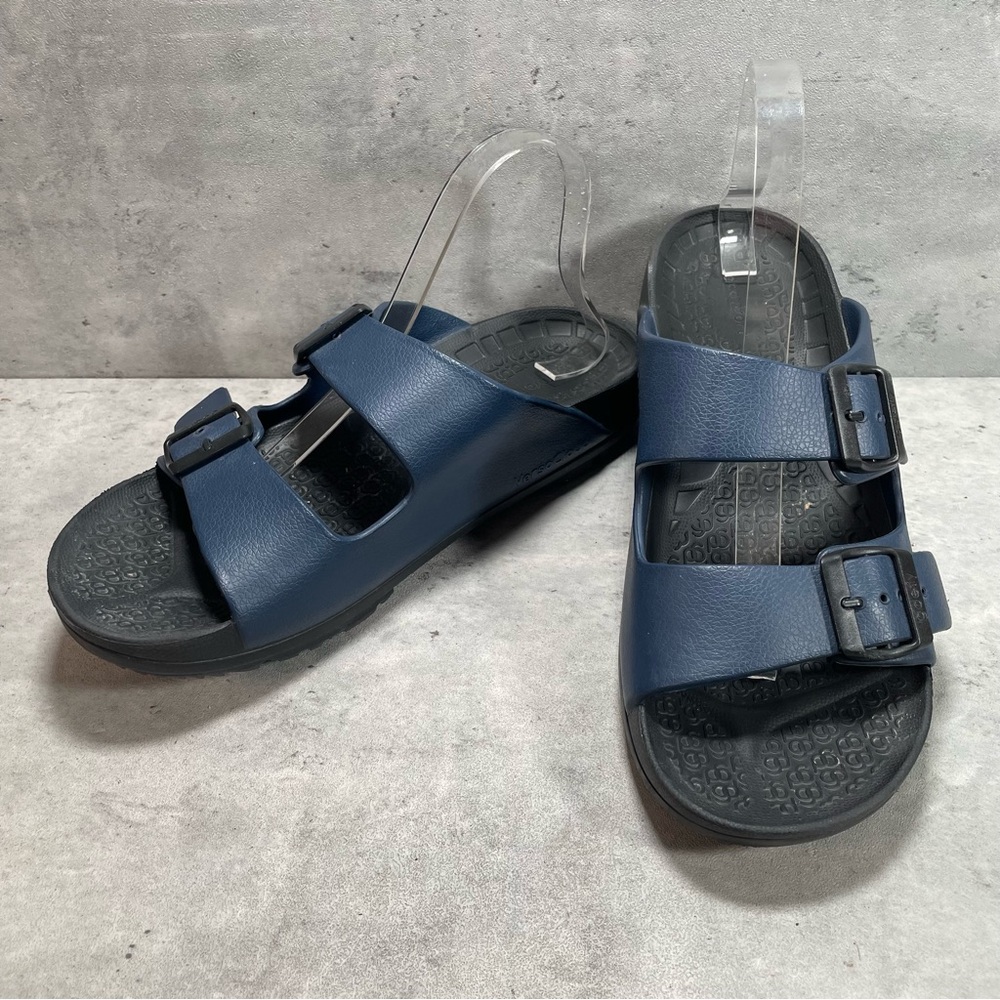 Gdefy Gravity Defyer Men's Size 9 Verso Cloud‎ Slides Flip Flop Sandals